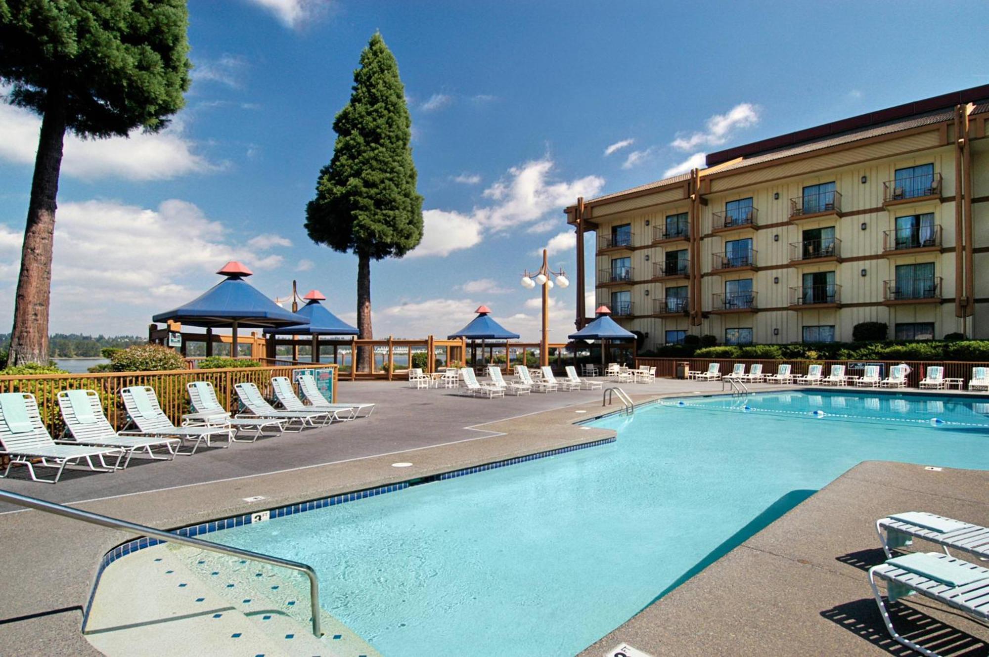 Holiday - Columbia Riverfront By Ihg Hotel Portland